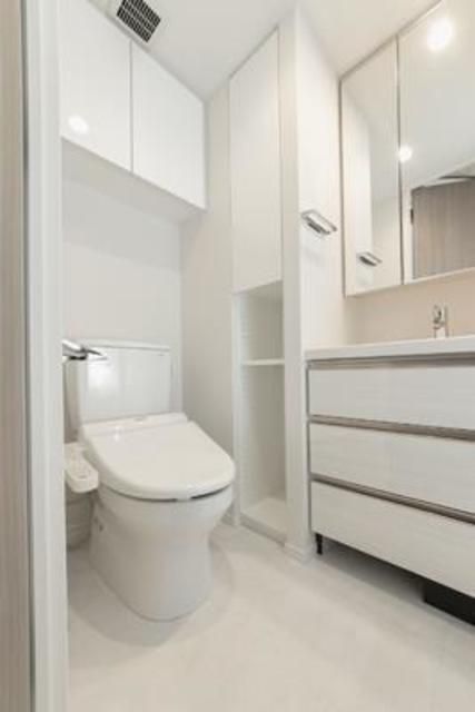 トイレ　清潔感のあるトイレです