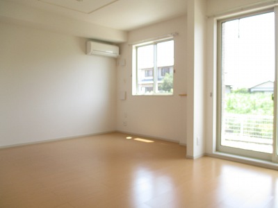 居室・リビング　リビング　エアコン有