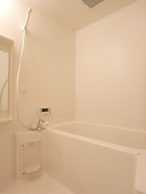 バス・シャワールーム　図面と現状に相違がある場合には現状を優先