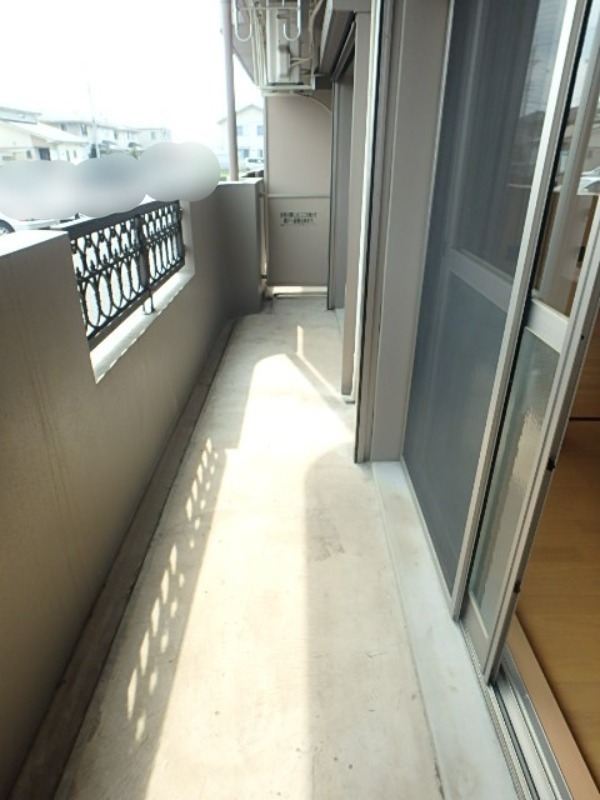 バルコニー　図面と現状に相違がある場合には現状を優先