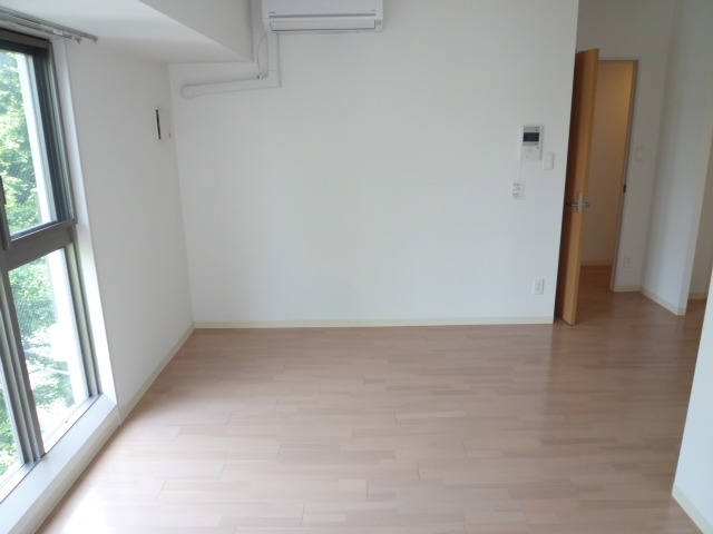 居室・リビング　※以下室内別室参照　現況を優先します