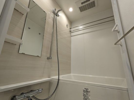 バス・シャワールーム　☆ゆったりくつろげるお風呂☆