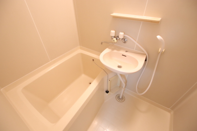 バス・シャワールーム　参考写真