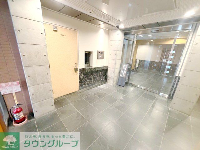 ロビー　エントランス