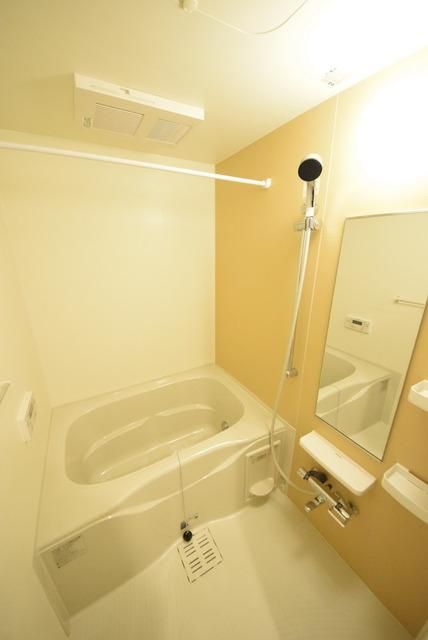 バス・シャワールーム　♪サッパリ爽快バスタイム！♪