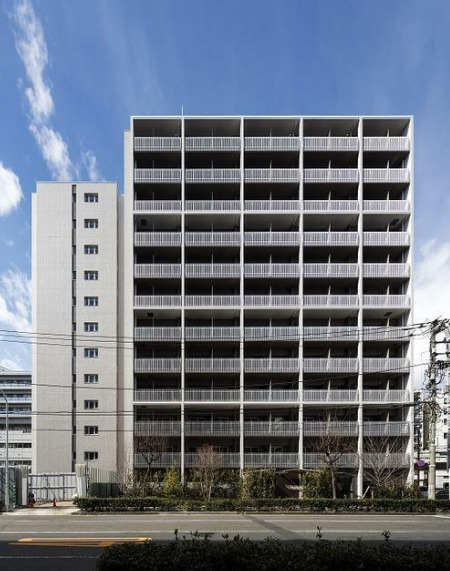 建物外観　ネット無料。ネット無料なら月々実質4000円程度のコストがか