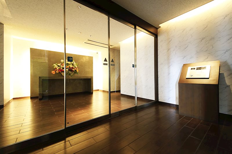 エントランス　★見学予約受付中★