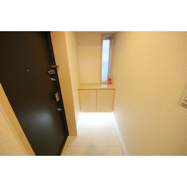 玄関　★見学予約受付中★