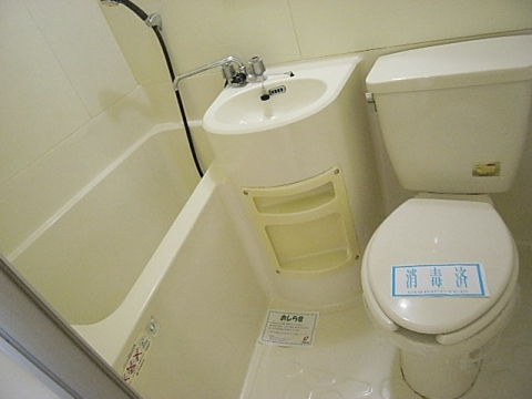 バス・シャワールーム