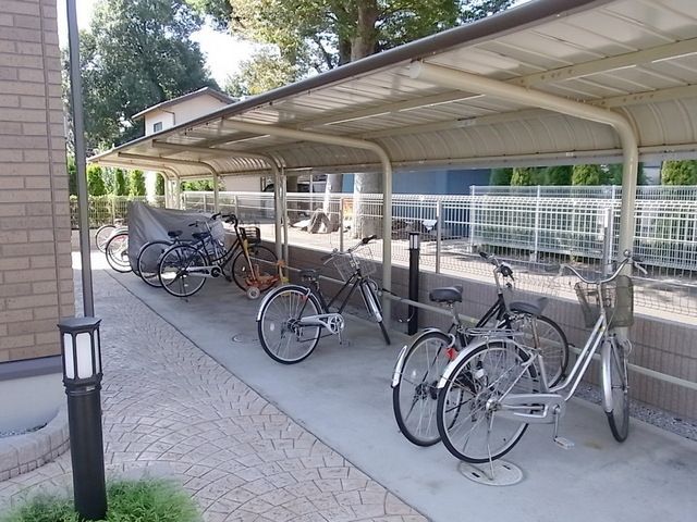 駐車場　★駐輪場★