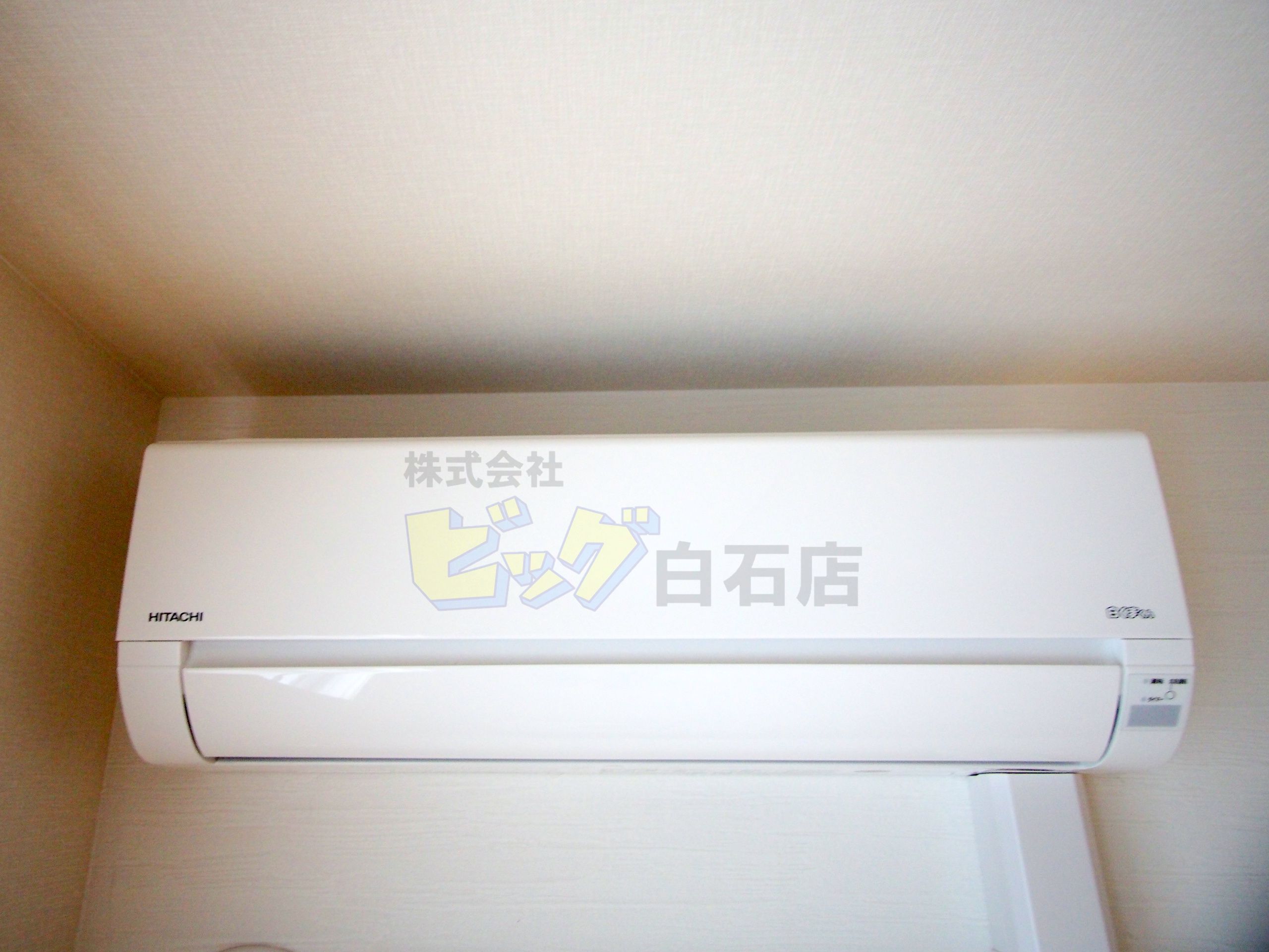 その他設備　夏も快適エアコン付きです♪