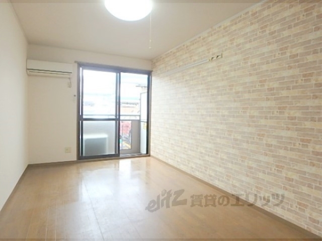 居室・リビング　洋室