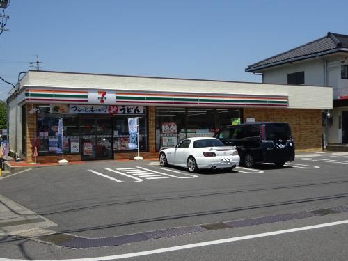 コンビニ　セブンイレブン（コンビニ）まで340m