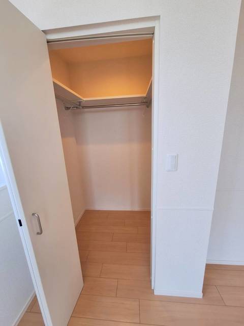 収納　荷物が多くても安心ウォークインクローゼット