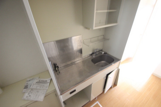 キッチン　※別部屋の写真です