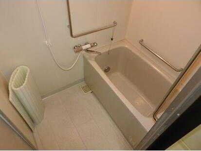 バス・シャワールーム　バス