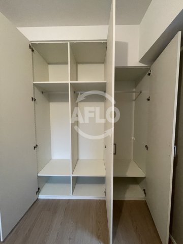 収納　アーバンドルフ天満　クローゼット