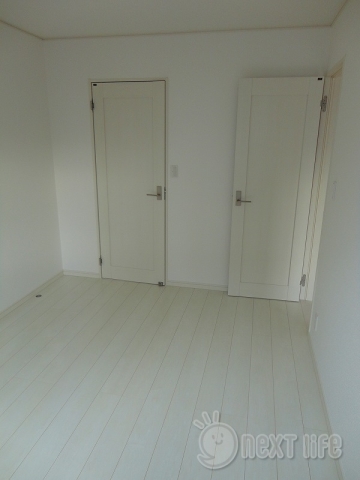 居室・リビング　ルシェンテE棟の内装