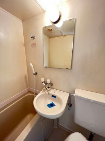 洗面設備　使いやすい洗面所です