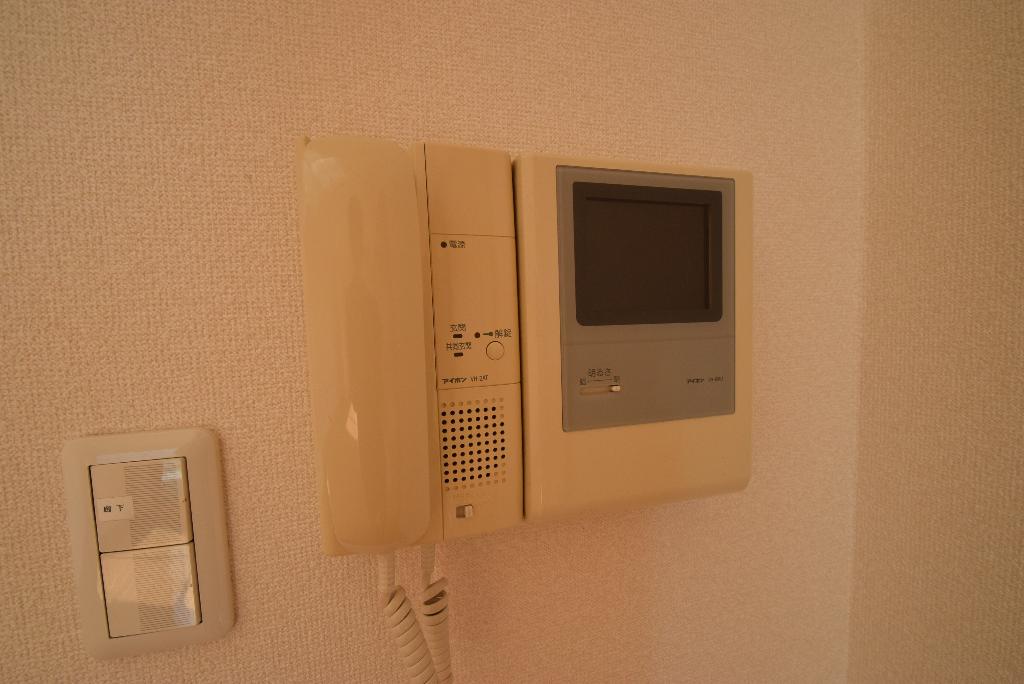 セキュリティ　カメラ付インターホン