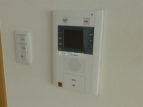 セキュリティ　モニター付きインターフォン