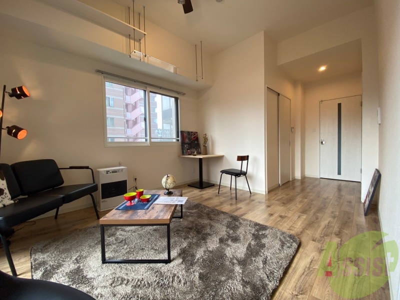 居室・リビング　広くてキレイなお部屋が広がっていて、充実した生活が送れそう。
