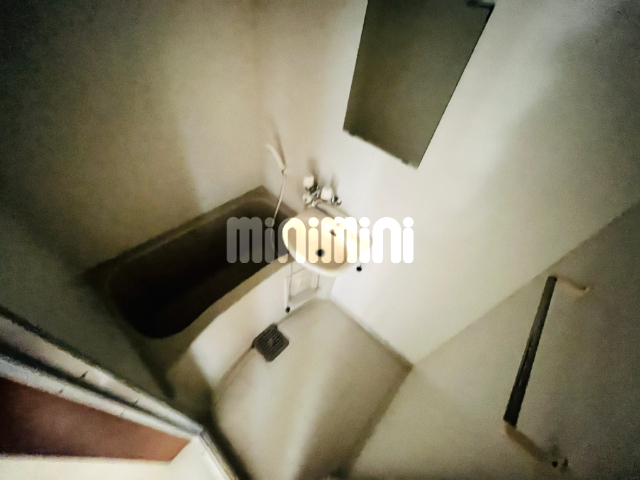 バス・シャワールーム　別部屋参考写真