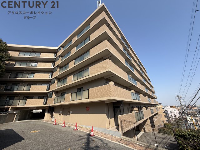 建物外観　オートロック付き☆