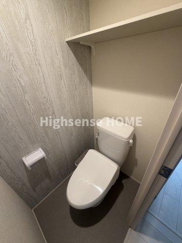 トイレ　落ち着いたトイレです