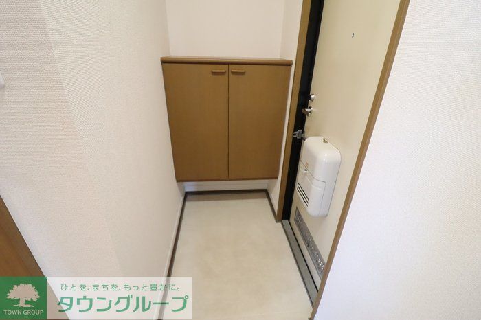玄関　お問合せはタウンハウジングまで！※現地待合わせ相談可能