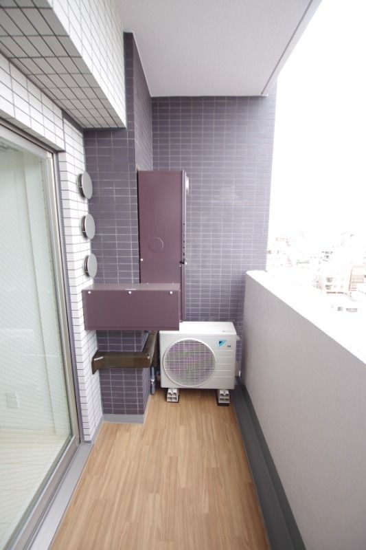 バルコニー　※同タイプの別のお部屋です。