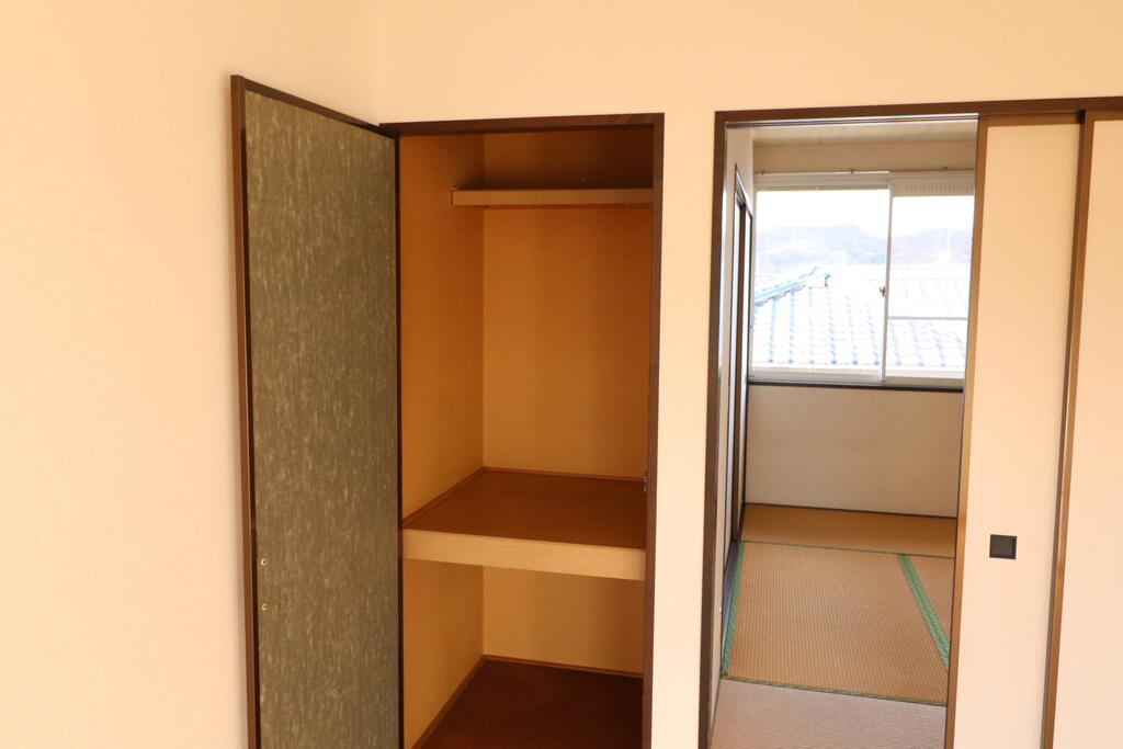 収納　押入収納です。
