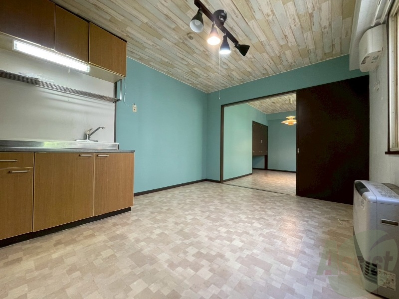 居室・リビング　明るいお部屋は気持ちよく過ごせそうですね。