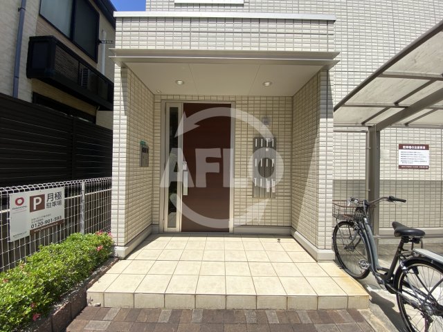 エントランス　パライソ　エントランス