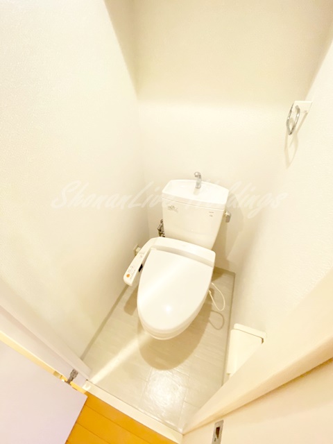 トイレ　清潔感のあるトイレです