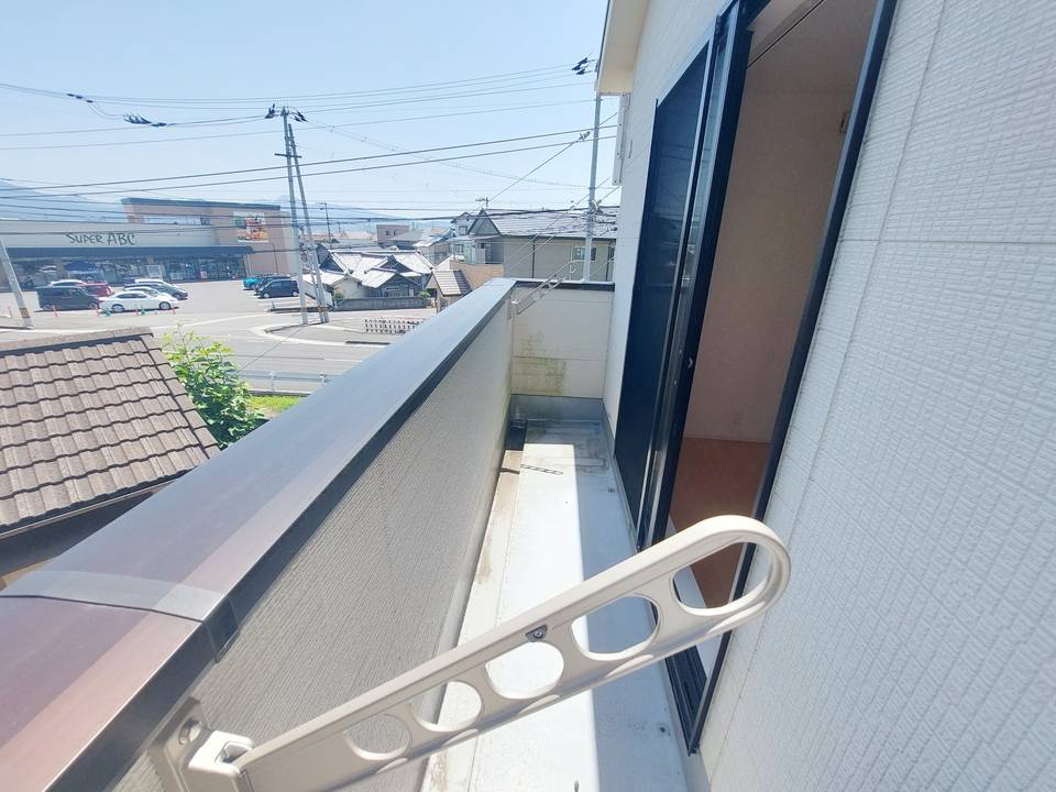 バルコニー　バルコニー