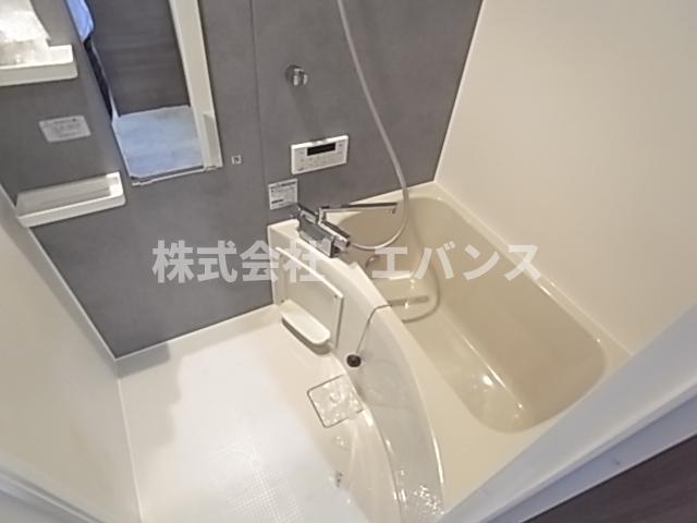 バス・シャワールーム　お風呂で日々の疲れを落としましょう
