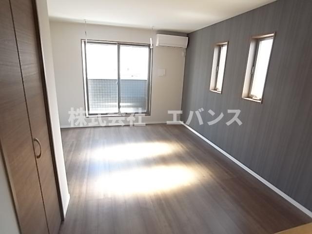 居室・リビング　居間です