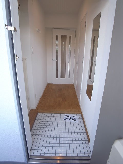 玄関　落ち着いた玄関です
