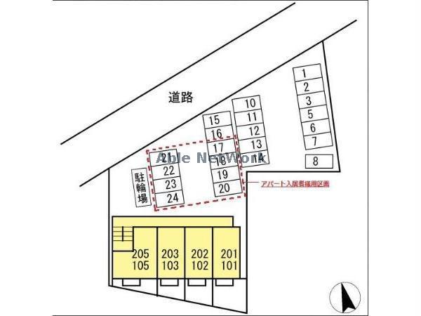 駐車場　駐車場
