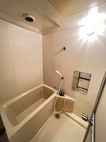 バス・シャワールーム　日々の疲れを癒すお風呂付です