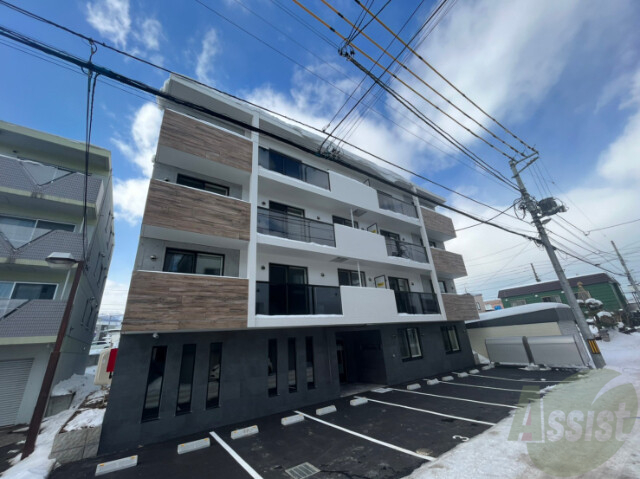 建物外観　札幌市西区発寒４条「Ｐｒｅｍｉｅｒｅ発寒」
