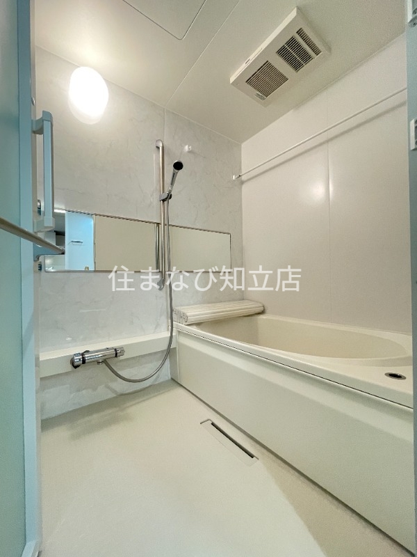 バス・シャワールーム　別部屋写真
