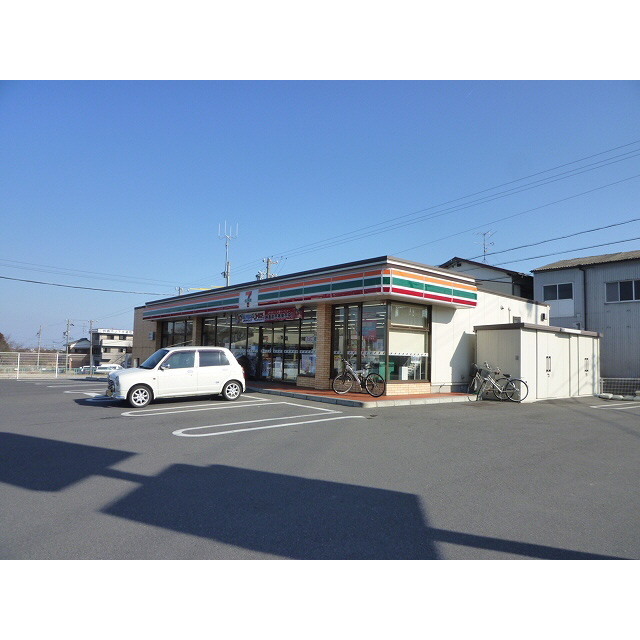 コンビニ　セブンイレブン鈴鹿道伯町店（コンビニ）まで280m