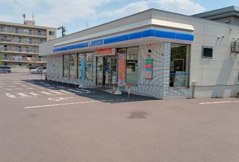 コンビニ　ローソン札幌北25東七丁目店（コンビニ）まで167m