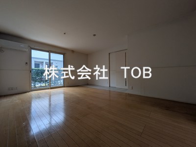 居室・リビング　リビング19帖※クリーニング完了前※別号室参考写真※