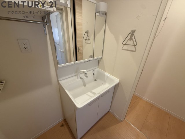 洗面設備　独立洗面化粧台付きでおすすめです！