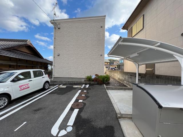 建物外観　外観写真（昼）