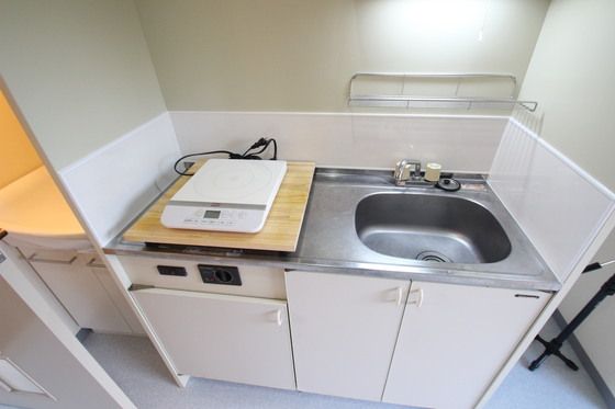 キッチン　※別部屋の写真です