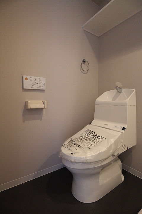 トイレ　ＷＣ